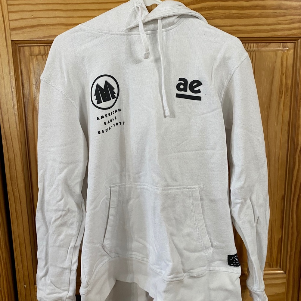 american eagle white hoodie